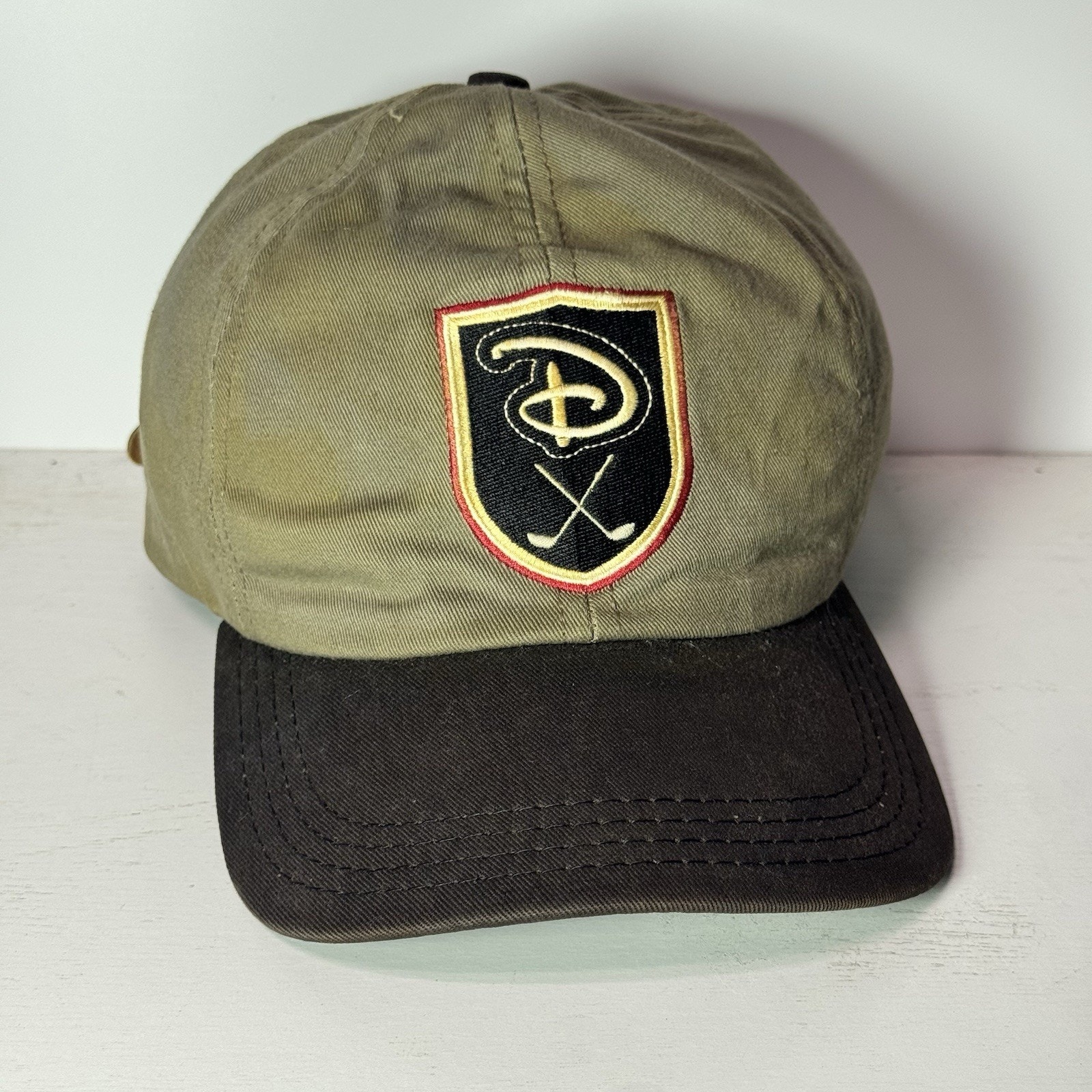 Vintage Disney Golf Embroidered Crest Logo Strapback Hat Osfa Beige